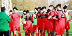 تمرین تیم فوتبال امید ایران در مجموعه اسپایر