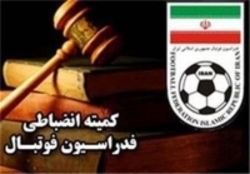 بازیکن نفت مسجدسلیمان ۳ جلسه محروم شد  جریمه نقدی برای شهر خودرو
