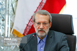 لاریجانی:جمهوری اسلامی گرفتار حقه‌بازی آمریکایی است