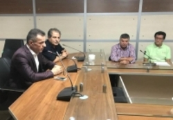 حضور اعتراض‌آمیز مربیان پایه پرسپولیس در این باشگاه برای حل مشکلات