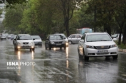 بارش برف و باران در برخی جاده‌های کشور