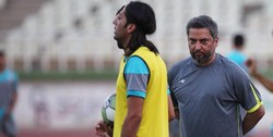 میناوند:‌ مربی ایرانی باعث چند دستگی در تیم ملی می‌شود