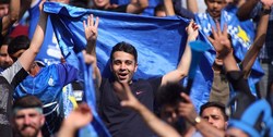 هواداران استقلال مقابل وزارت ورزش تجمع کردند+ تصاویر