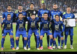 اعلام ترکیب استقلال برای دیدار با ماشین‌سازی