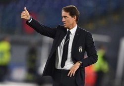 نشست مشترک مانچینى با مربیان عربستانى