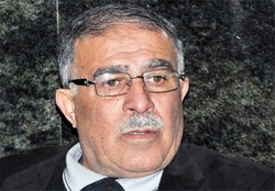 روشن: مدیرانی مثل خلیل‌زاده اشتباهی به استقلال آمده‌اند