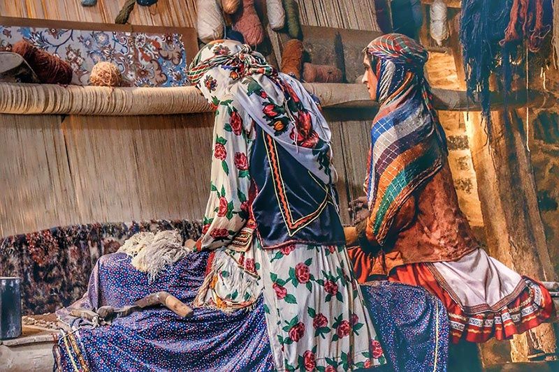 قیمت فرش ماشینی در بازار به چه عواملی بستگی دارد؟