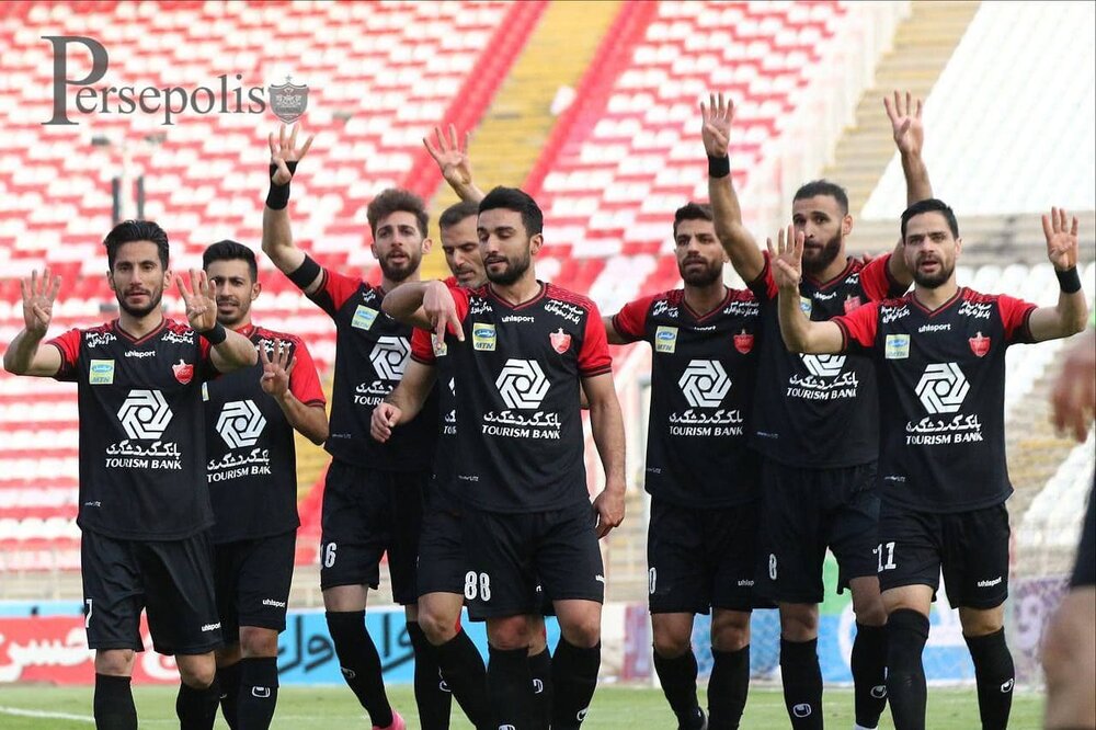 خوشحالی پرسپولیسیها به یاد شماره 8 /عکس
