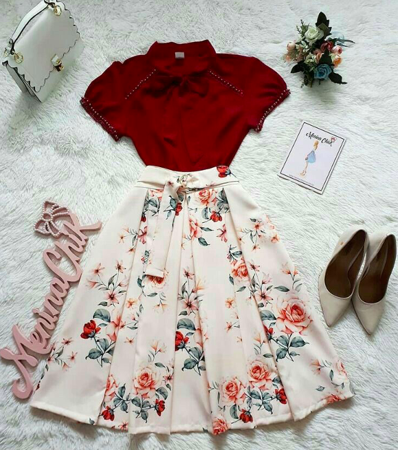 سورپلاس، راهنمای خرید لباس مجلسی و بهترین مدل مانتو برای هدیه تولد همسر سورپلاس، راهنمای خرید لباس مجلسی و بهترین مدل مانتو برای هدیه تولد همسر