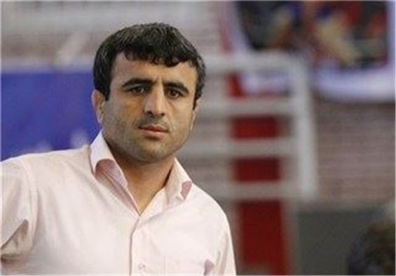 محمدی: ۲ قطب اصلی کشتی باید اختلافات را کنار بگذارند