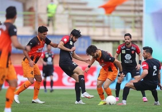 نکیسا: پیروزی راحت پرسپولیس قابل پیش‌بینی بود/ بازیکنان جدید نیاز به زمان دارند