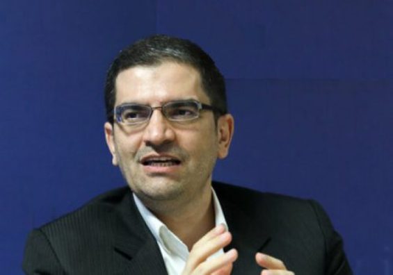 قاضی‌زاده هاشمی: تاثیر تحریم‌ها در عدم میزبانی ایران یک بهانه‌جویی است
