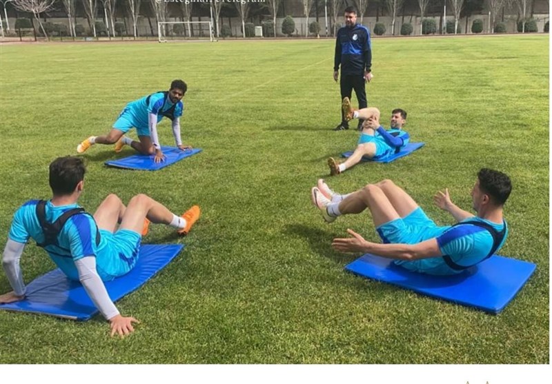 تیم فوتبال استقلال , 