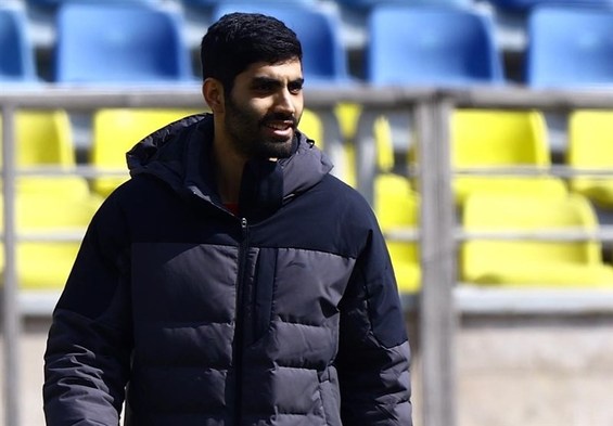 پیگیری حقوقی باشگاه پرسپولیس برای فسخ یکطرفه قرارداد محمد انصاری