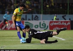 مومنی: امیدوارم برگزاری لیگ، سلامتی بازیکنان را به خطر نیندازد