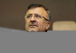 داورزنی: اداره تیم ملی والیبال ایران کار آسانی نیست