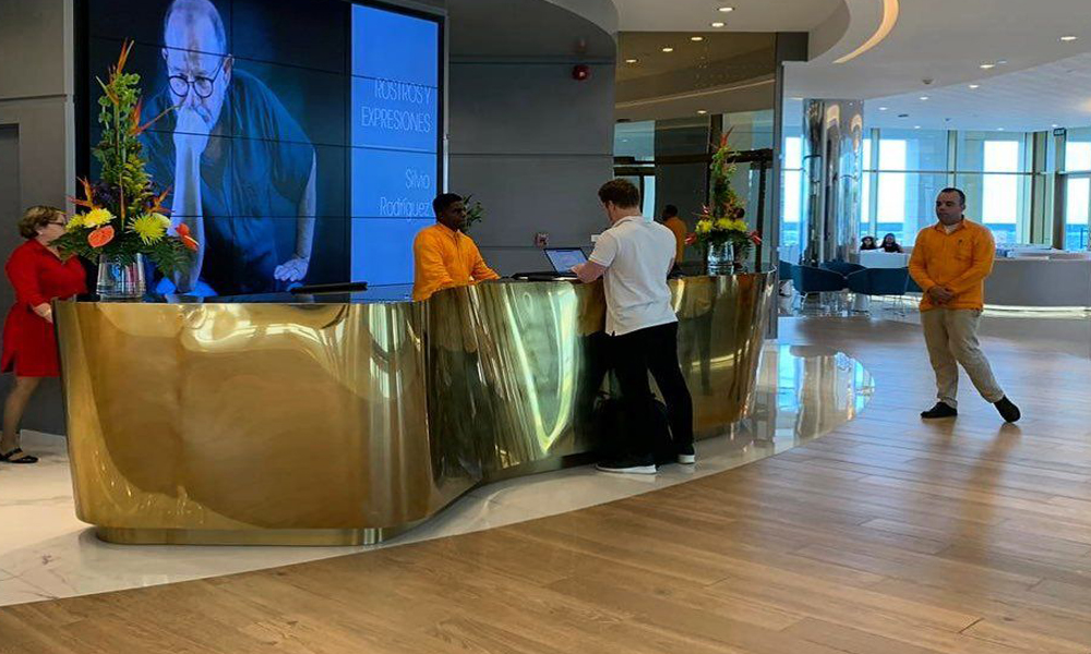 چرا و چگونه چک این آنلاین هتل به کمک مهمان ها می آید؟ چرا و چگونه چک این آنلاین هتل به کمک مهمان ها می آید؟