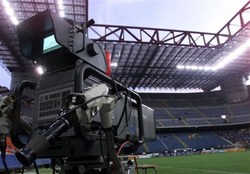 درخواست وزیر ورزش ایتالیا برای پخش بدون هزینه بازی‌ها