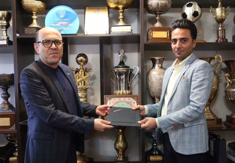 تیم فوتبال استقلال , 