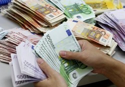 نرخ ارز بین بانکی در ۱۲ خرداد؛ قیمت یورو بالا رفت