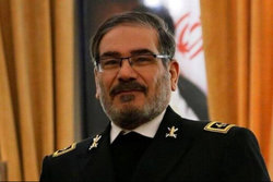 شمخانی: ابلهانی که به دنبال حصر ما بودند در حصر ناشی از اقتدار ایران گرفتار شده‌اند