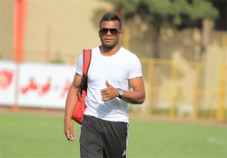 خبیری: فیفا طلب نیلسون را از محل درآمدهای پرسپولیس پرداخت می‌کند