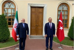 اوغلو: کرونا همبستگی را به ما یاد داد  ظریف: اردوغان به ایران سفر می‌کند