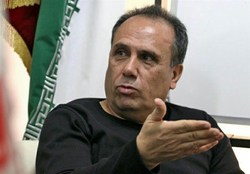 واکنش پیشکسوت پرسپولیس به شکایت ۷ باشگاه ایرانی از فیفا برای عدم برگزاری لیگ!