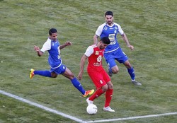 نوری: استقلال از قهرمانی ناامید نباشد، پرسپولیس قطعاً امتیاز از دست می‌دهد