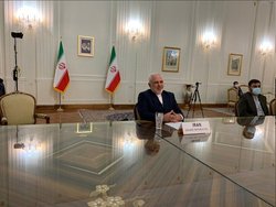 ظریف: گزینه‌های ایران در برابر تمدید تحریم‌های تسلیحاتی قاطع خواهد بود