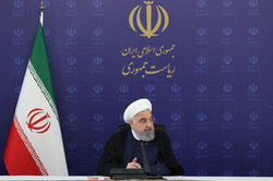 تاکید روحانی بر تعامل دولت و مجلس در روز حملات تند نمایندگان به ظریف