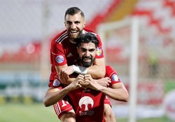 لیگ برتر فوتبال|‌ تراکتور با شکست سپاهان به سهمیه آسیایی نزدیک شد