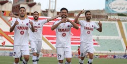 هفته بیست‌ودوم لیگ برتر فوتبال| شکست خانگی تراکتور  نساجی دست پر تبریز را ترک کرد