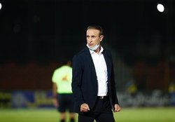 گلمحمدی:به رقبا کاری نداریم؛راه خودمان را میرویم