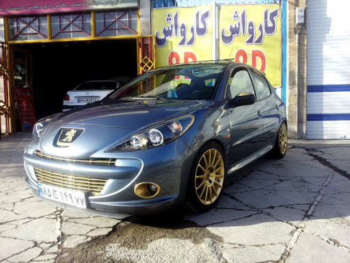 خودروهای لاکچری را در بازار کشور چند بخریم؟