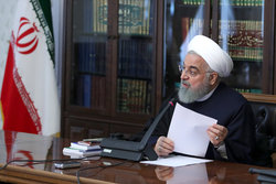 روحانی: مردم از تلاش دولت برای ایجاد ثبات اقتصاد اطمینان خاطر داشته باشند