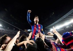 پایان همکاری باشگاه بارسلونا با عکاس عکس تاریخی مسی