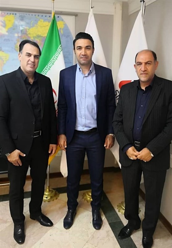 جواد نکونام در فولاد ماندنی شد جواد نکونام در فولاد ماندنی شد