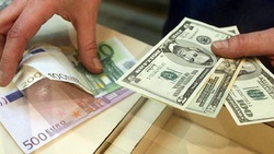 نرخ ارز بین بانکی در ۲۲ شهریور؛ قیمت رسمی ۲۲ ارز کاهش یافت
