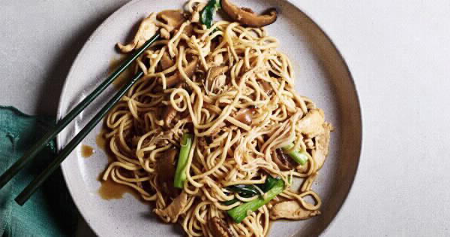 3 غذای لذیذ و فوری که با نودالیت پخته میشوند 3 غذای لذیذ و فوری که با نودالیت پخته میشوند