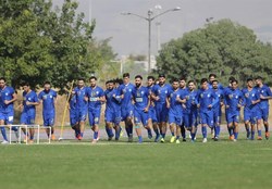 حضور ۳ بازیکن خاطی استقلال در باشگاه