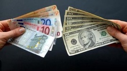 نرخ ارز آزاد در یکم آبان؛ قیمت دلار و یورو افزایش  یافت