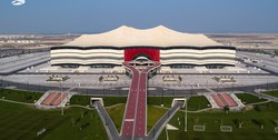 اقدام جالب قطریها؛ ورزشگاه افتتاحیه جام جهانی 2022 به تصاویر کارگران مزین شد+عکس