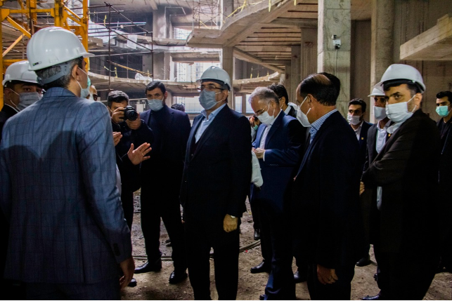 بازدید مشاور رئیس جمهور و دبیر شورای عالی مناطق آزاد کشور از پروژه آرش مال بازدید مشاور رئیس جمهور و دبیر شورای عالی مناطق آزاد کشور از پروژه آرش مال