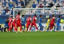 نکیسا: دیر یا زود فوتبال دست فوتبالی‌ها خواهد افتاد