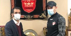 قرارداد  گل‌محمدی با باشگاه پرسپولیس تمدید شد