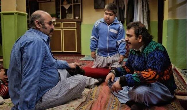 قرار نیست با &laquo;نون.خ&raquo; و &laquo;پایتخت&raquo; رقابت کنیم