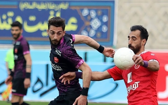 ابراهیمی: تعداد زیاد مهاجمان پرسپولیس باعث استرس آنها شده است