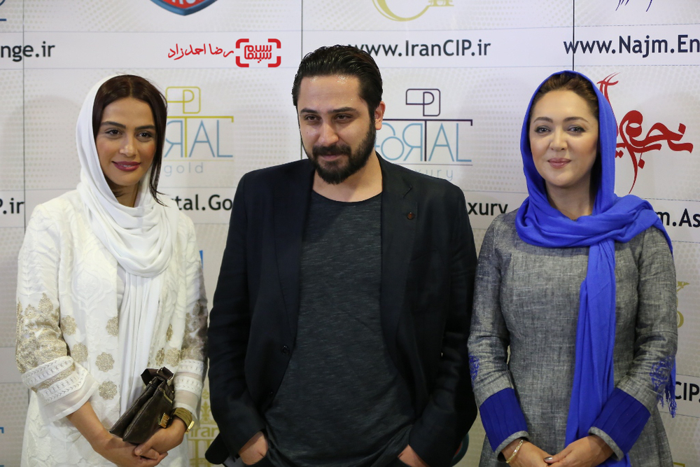 بیوگرافی روزبه بمانی شاعر، ترانه سرا و خواننده ایرانی بیوگرافی روزبه بمانی شاعر، ترانه سرا و خواننده ایرانی