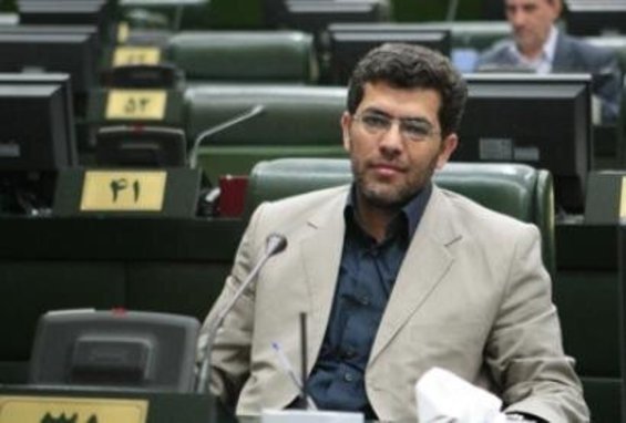رییس کمیسیون اجتماعی مجلس: افزایش سن بازنشستگی را کلا حذف کردیم/ مبلغ وام ازدواج دوبرابر شد